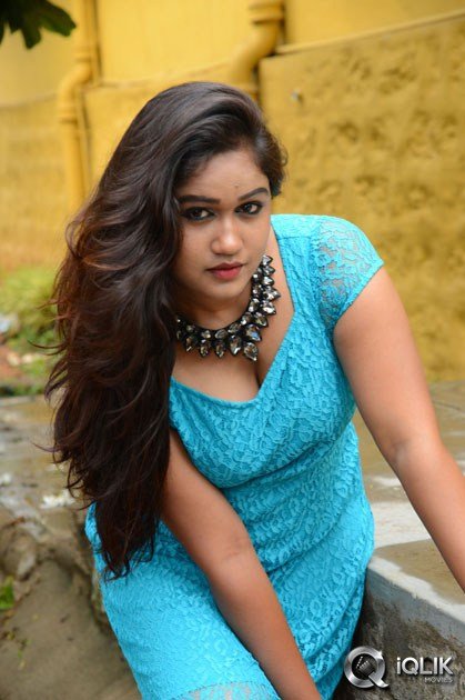 Brahmini-At-Lovers-Park-Movie-Opening